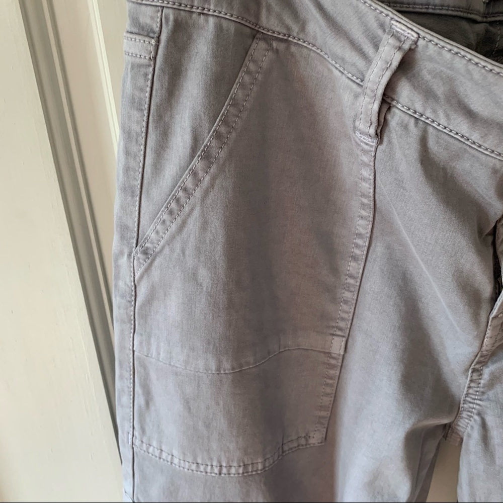 NWT KENSIE Soft Grey Crop Jeans Sz 30 - Picture 8 of 11
